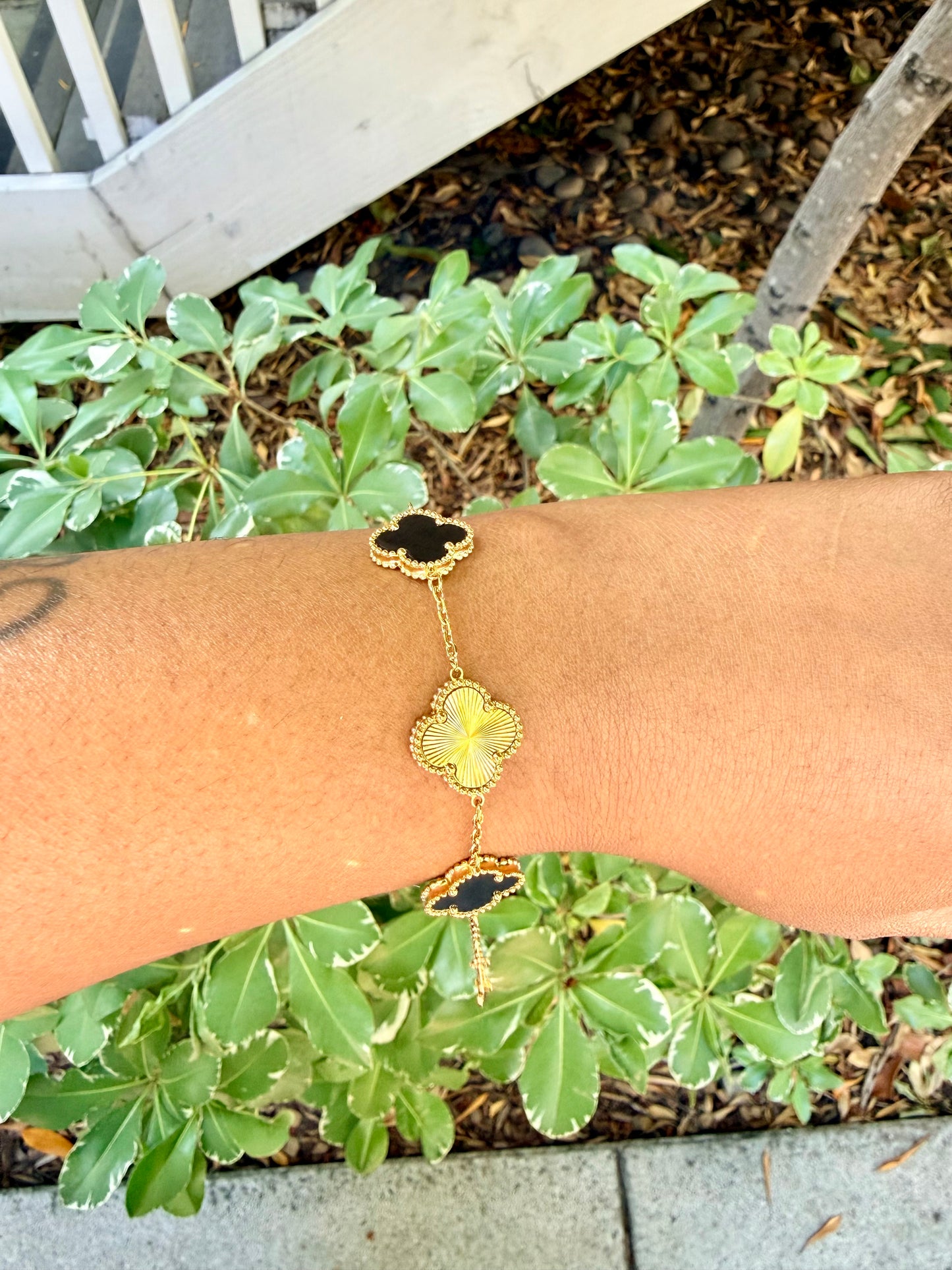 Midnight Clover Drip Bracelet
