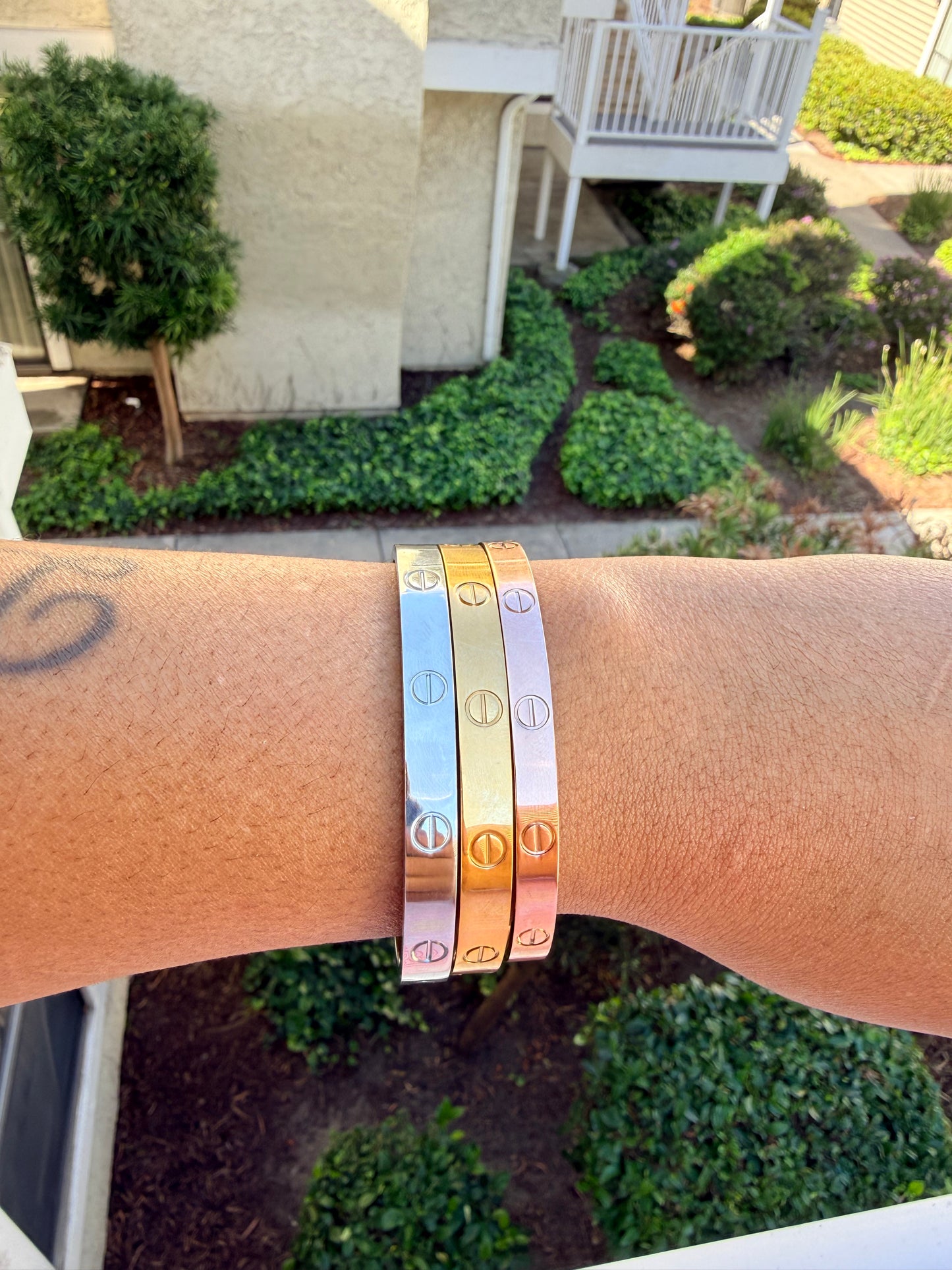 Eternal Trinity Screw Bangle