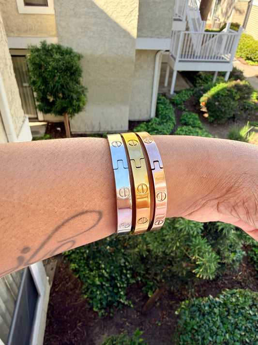 Eternal Trinity Screw Bangle
