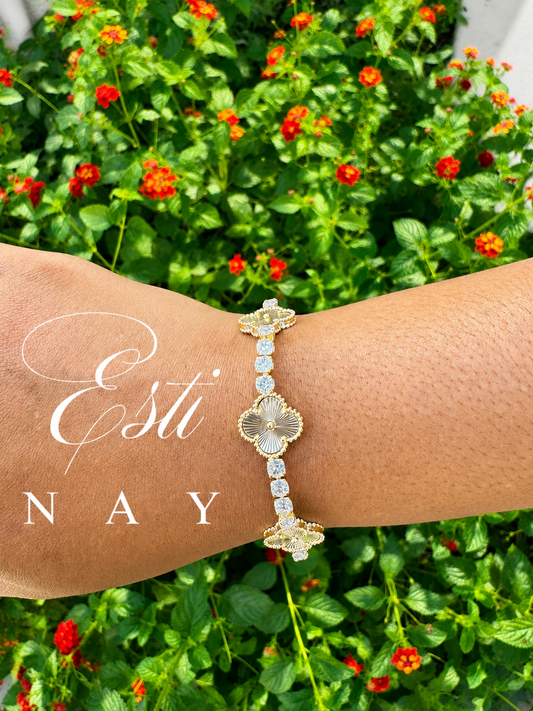 Clover Royale Trinity Bracelet