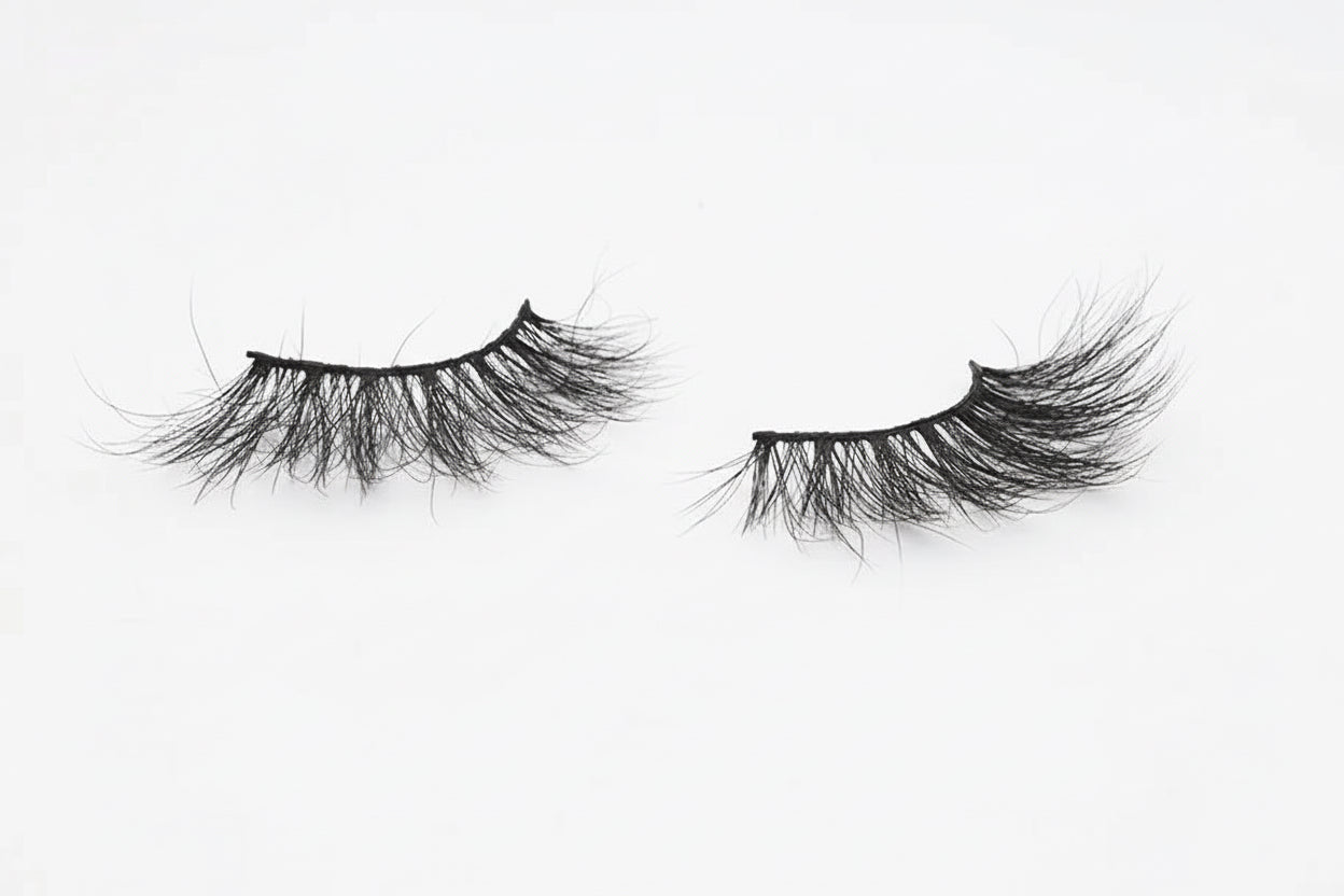 ✨Humble Mink Lashes 25mm✨